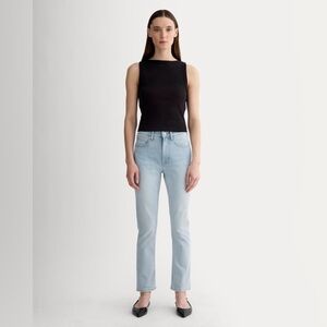 Everlane 26R THE ORIGINAL CHEEKY® JEAN
26.5 inseam